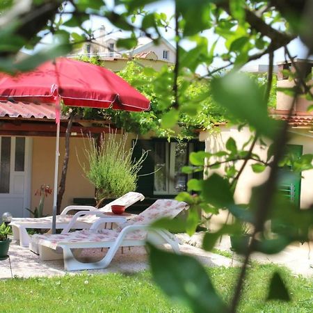 Apartment Taja, Cijela Kuca I Vrt Samo Za Vas Split Exterior foto