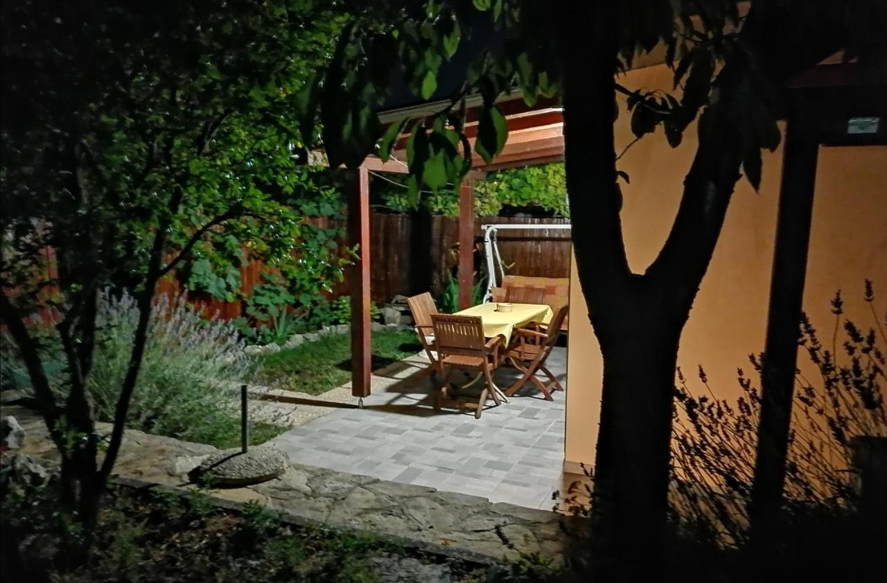 Apartment Taja, Cijela Kuca I Vrt Samo Za Vas Split Exterior foto