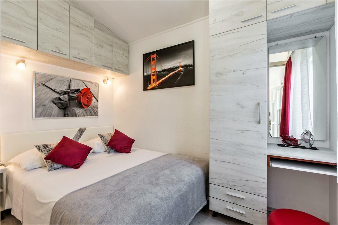 Apartment Taja, Cijela Kuca I Vrt Samo Za Vas Split Exterior foto